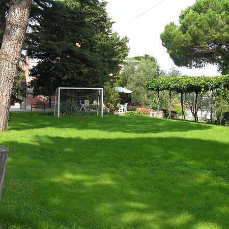 Apartament Vigna Licia Pomezia Zewnętrze zdjęcie