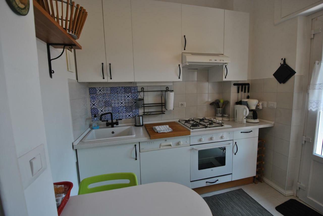 Apartament Vigna Licia Pomezia Zewnętrze zdjęcie